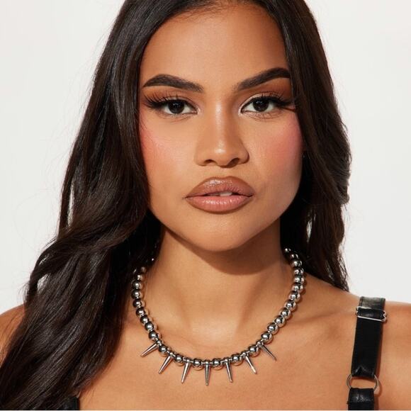 Silver Beaded Spiked Necklace Punk Gothic Retro - Picture 2 of 3